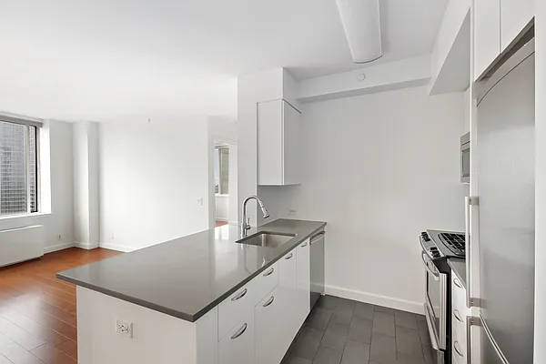 Rented by Brookfield (Funnel) | media 71