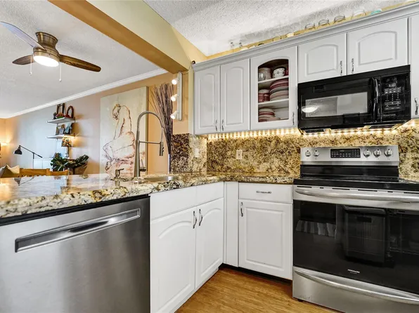 113 Lake Emerald Drive #407, Oakland Park, FL 33309