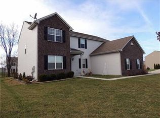 1586 Red Dunes Run, Avon, IN 46123