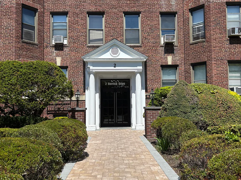 2 Herrick Dr #3-G