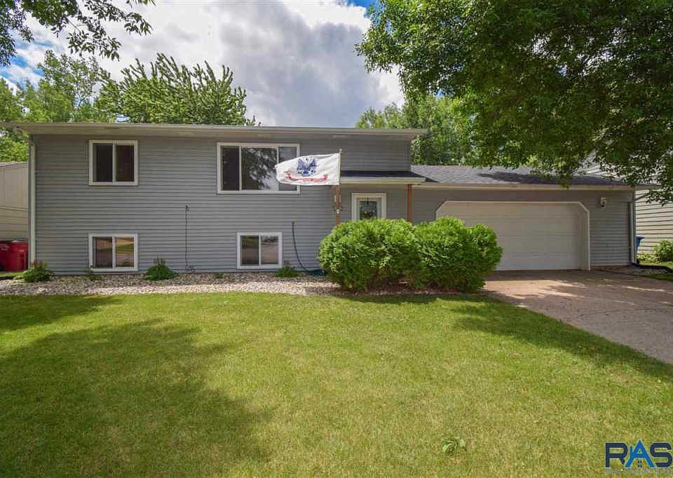 1st image of 6001 W Bakker Park Dr