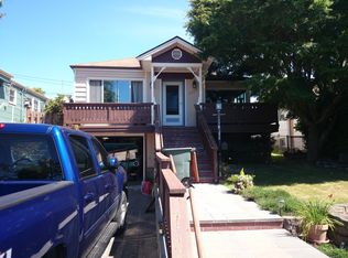 5950 36th Ave SW, Seattle, WA 98126