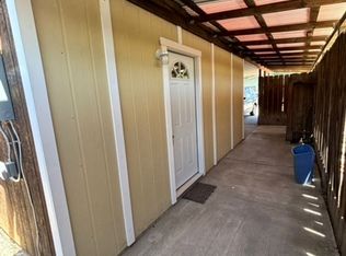 610 7th St #B, Colusa, CA 95932