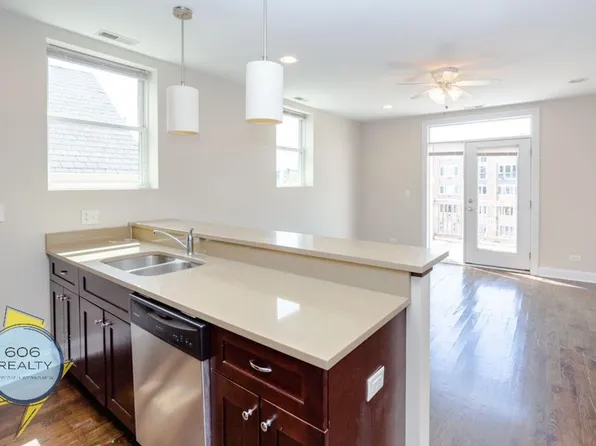 647 W Deming Pl APT 3R, Chicago, IL 60614