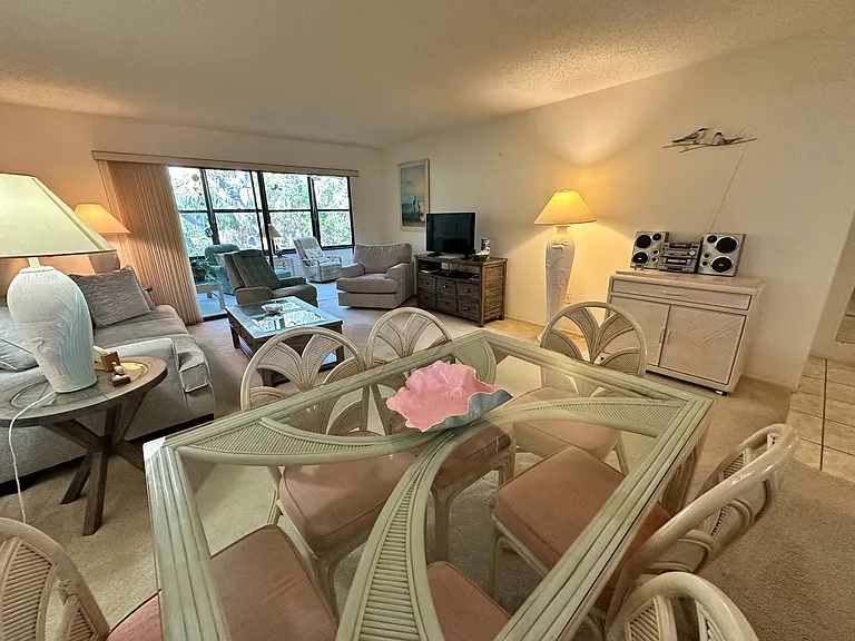 346 Springdale Dr #346 — Photo 9