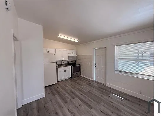 320 NE 13th Ave #4