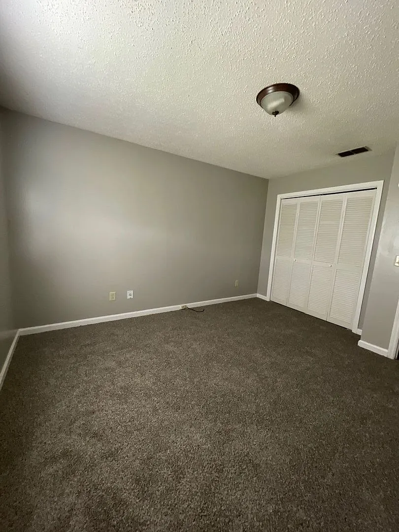 One Level 2 Bedroom Duplex in Murfreesboro! — Photo 3