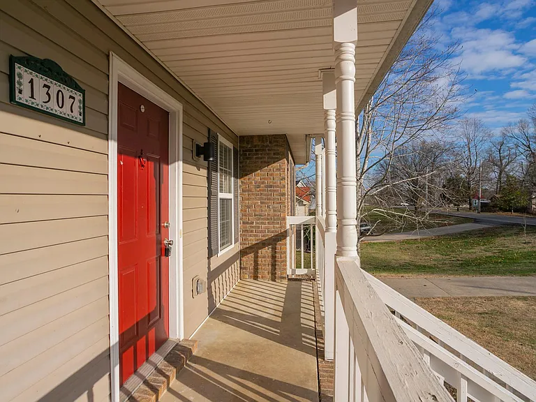 1307 Gip Manning Rd — Photo 5