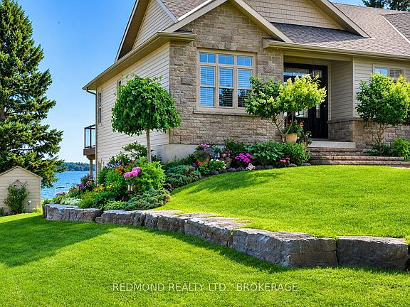 4th image of 183 Clark Dr