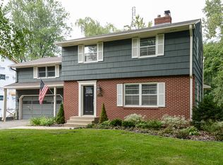 5604 Warden Ave, Edina, MN 55436