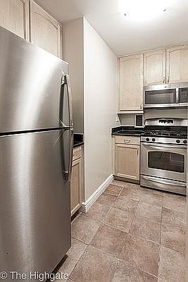 5th image of 182 E 95th St APT 16K