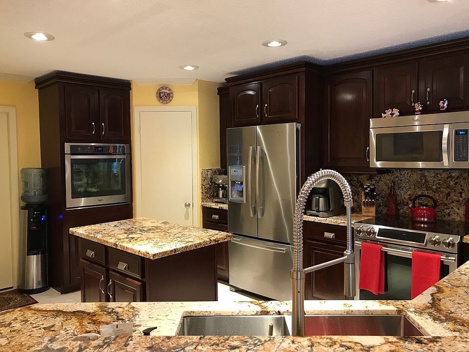 All new SS appliances 