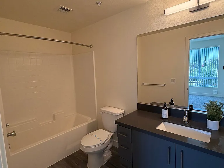 Mission Lofts — Photo 95