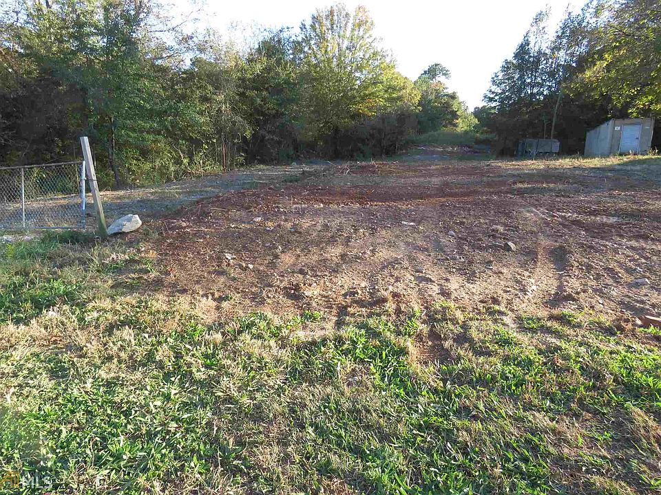 2nd image of 178 Veterans Memorial Hwy SE