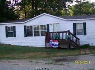 10029 Rhodes Dr, White Plains, MD 20695