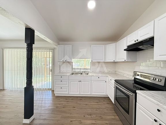 5th image of 4558 Los Ranchitos St
