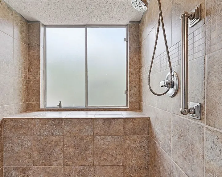 6300 Evangeline Trl — Photo 14