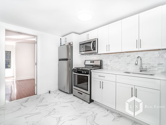 4th image of 518 E 8th St #3R
