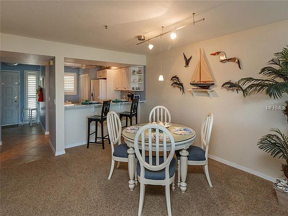 5th image of 460 Bouchelle Dr APT 204
