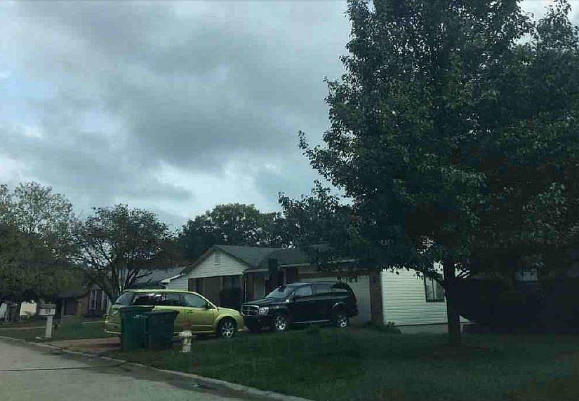 2nd image of 2032 Donnell Dr