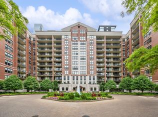 55 W Delaware Pl APT 217, Chicago, IL 60610