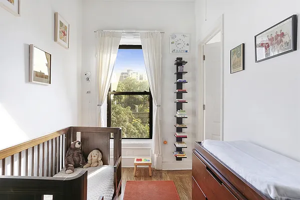 Sold by Corcoran | media 32