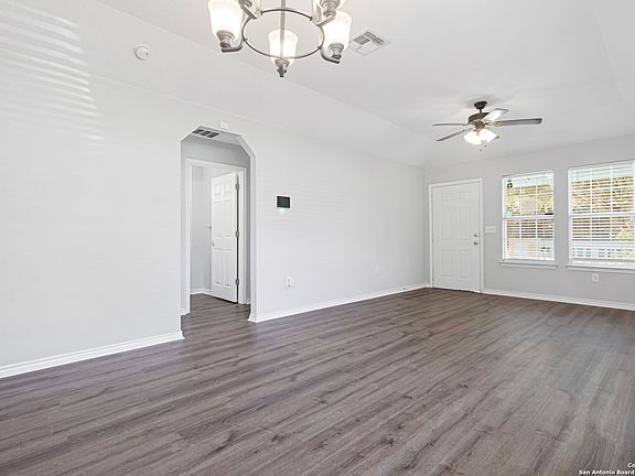 2nd image of 170 BRANDYWINE AVENUE