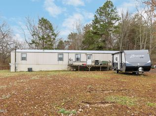 1844 Junior Williams Rd, Dandridge, TN 37725