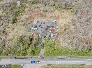 220 Bakers Basin Rd, Lawrence Township, NJ 08648