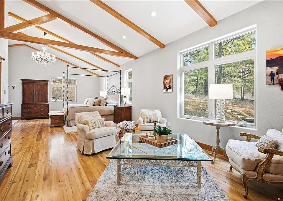 1st image of 279 Capitan Circle