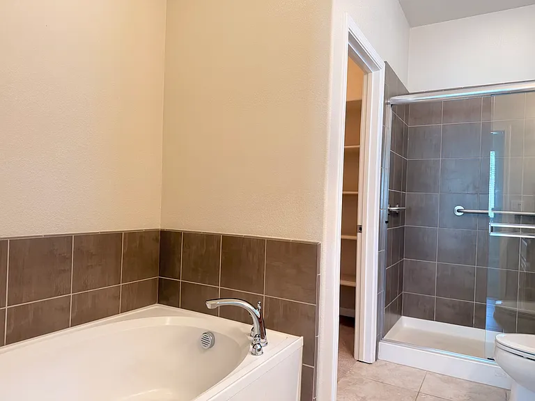 3537 Trentino St — Photo 14