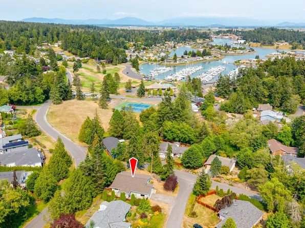 511 Kloshe Way, La Conner, WA 98257