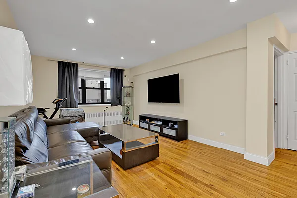 Sold by Ilite Realty Inc | media 15