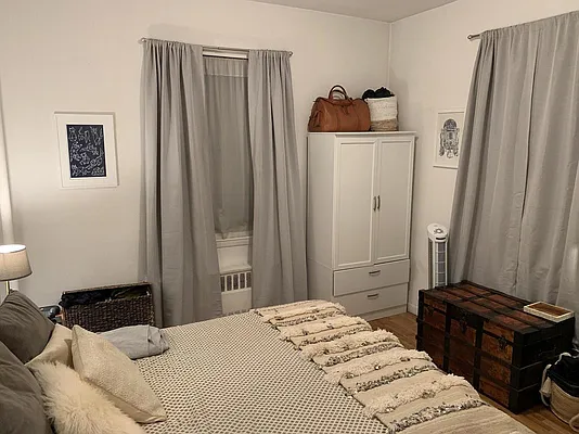 Rented by Compass | media 21