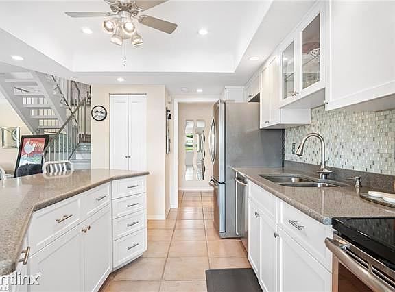 4th image of 27761 Hacienda East Blvd