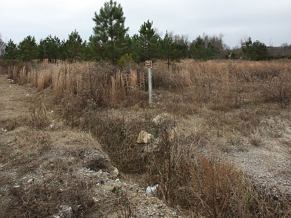2nd image of 100 Industrial Dr