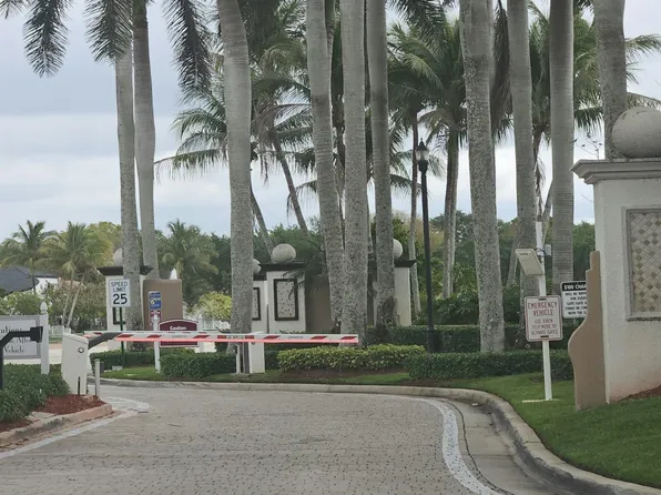 16080 SW 49th Ct, Miramar, FL 33027