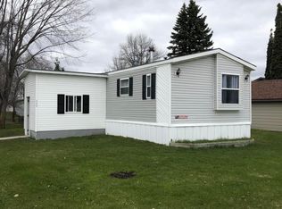 340 3rd St NE, McIntosh, MN 56556