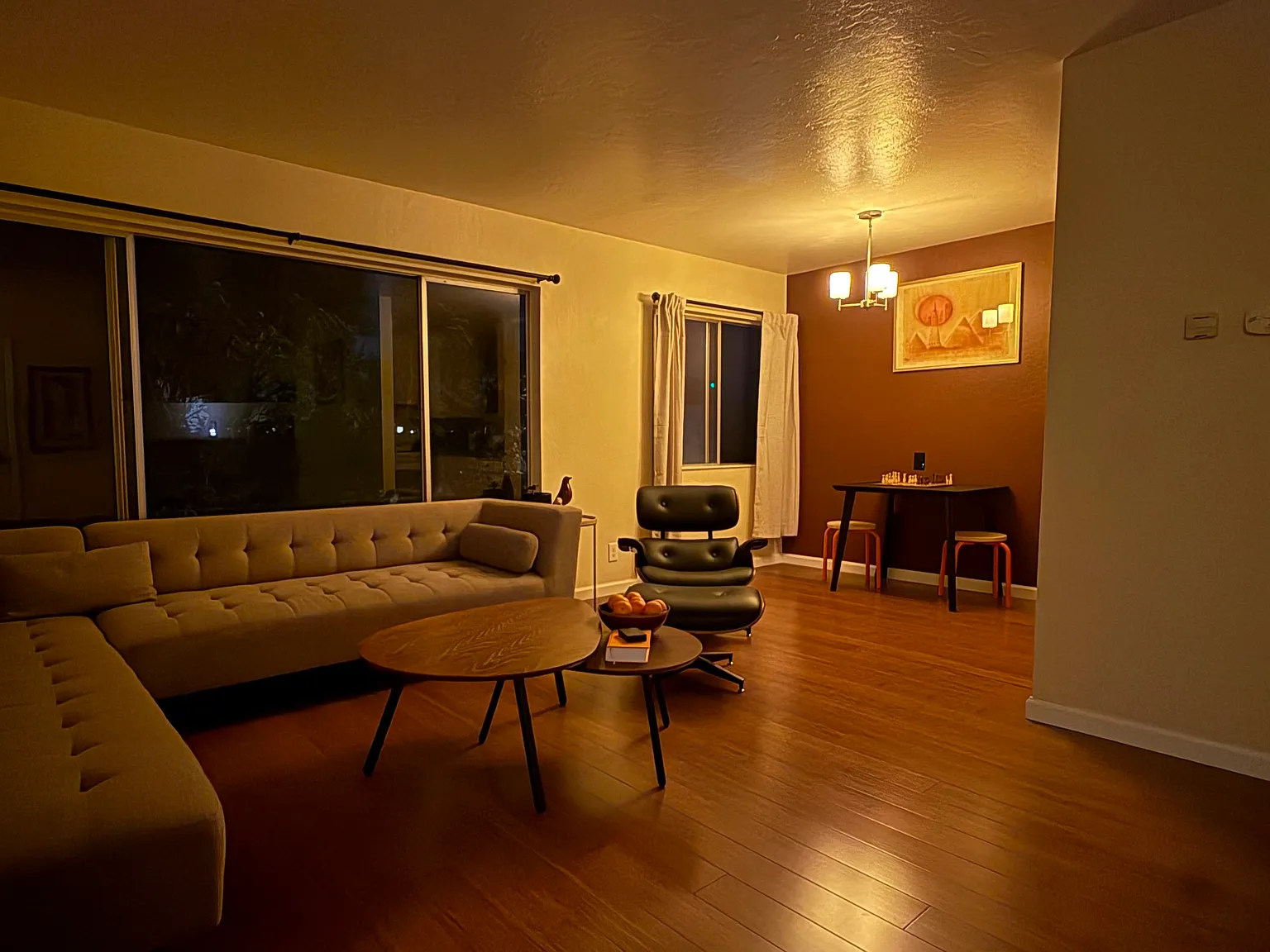 1 bed, 555 sqft, $3,000 — Photo 2