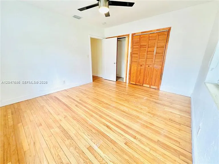 410 Pinecrest Dr #1 — Photo 31