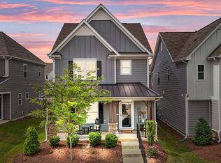 224 Daisy Grove Ln, Holly Springs, NC 27540