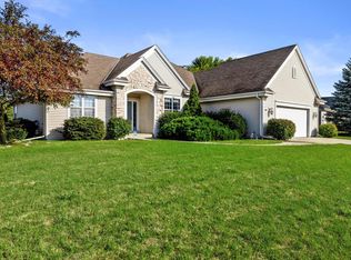 645 Swan Dr, Waterford, WI 53185