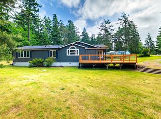 140 Flaming Meadow Ln, Oak Harbor, WA 98277