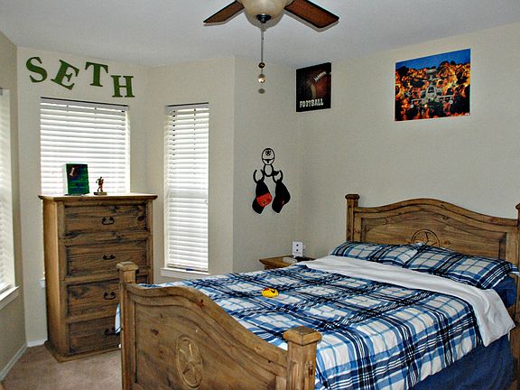 3rd image of 99 Northcrest