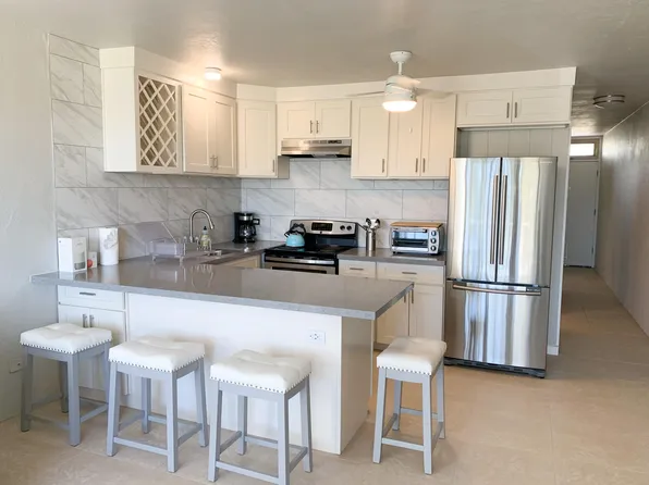 777 Hana Hwy APT 207, Paia, HI 96779