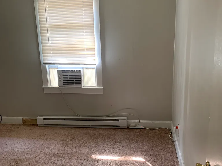 813 Johnson St #1 — Photo 6