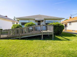 16102 Seville Rd, Cleveland, OH 44128