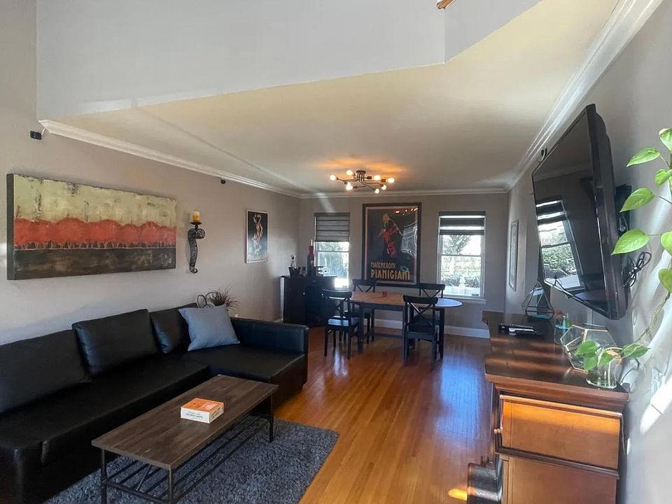 1st image of 923 N Railroad Ave