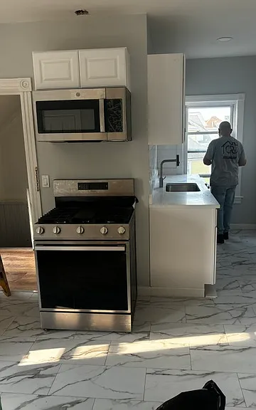 8 Magnolia St #3 — Photo 3