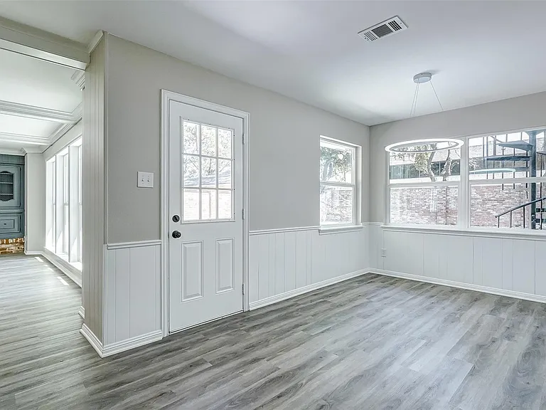 5219 Lookout Mountain Dr — Photo 20